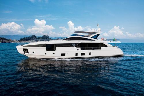 Azimut Grande 32 Metri recensioni e scheda tecnica